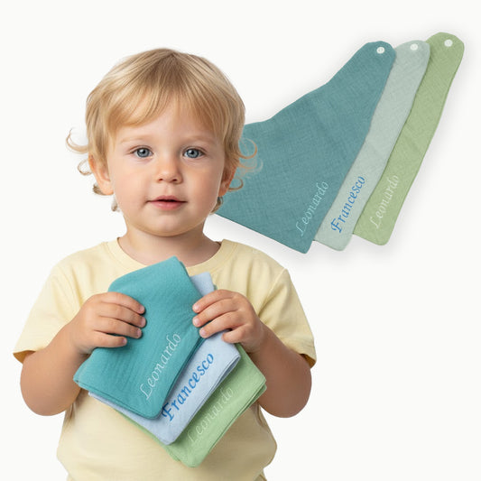 Filo&Poesia™ Bavaglini con nome ricamato (Set 3 pezzi)